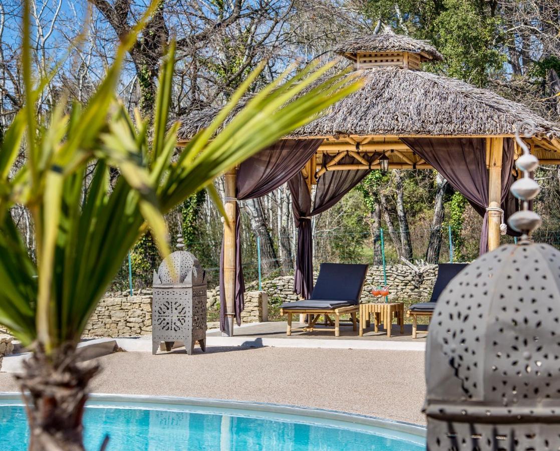 El Sama-In , Piscine Chauffee Villa LʼIsle-sur-la-Sorgue Exteriör bild