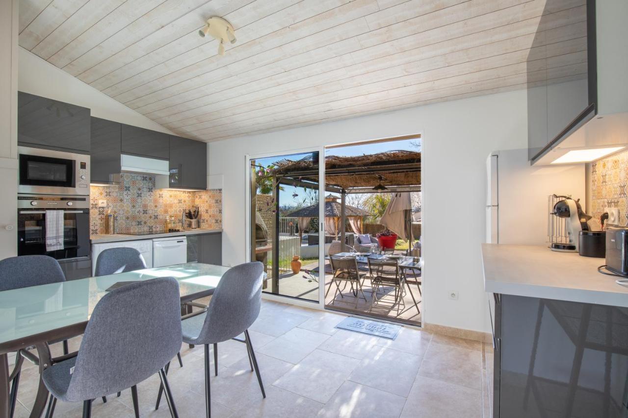 El Sama-In , Piscine Chauffee Villa LʼIsle-sur-la-Sorgue Exteriör bild